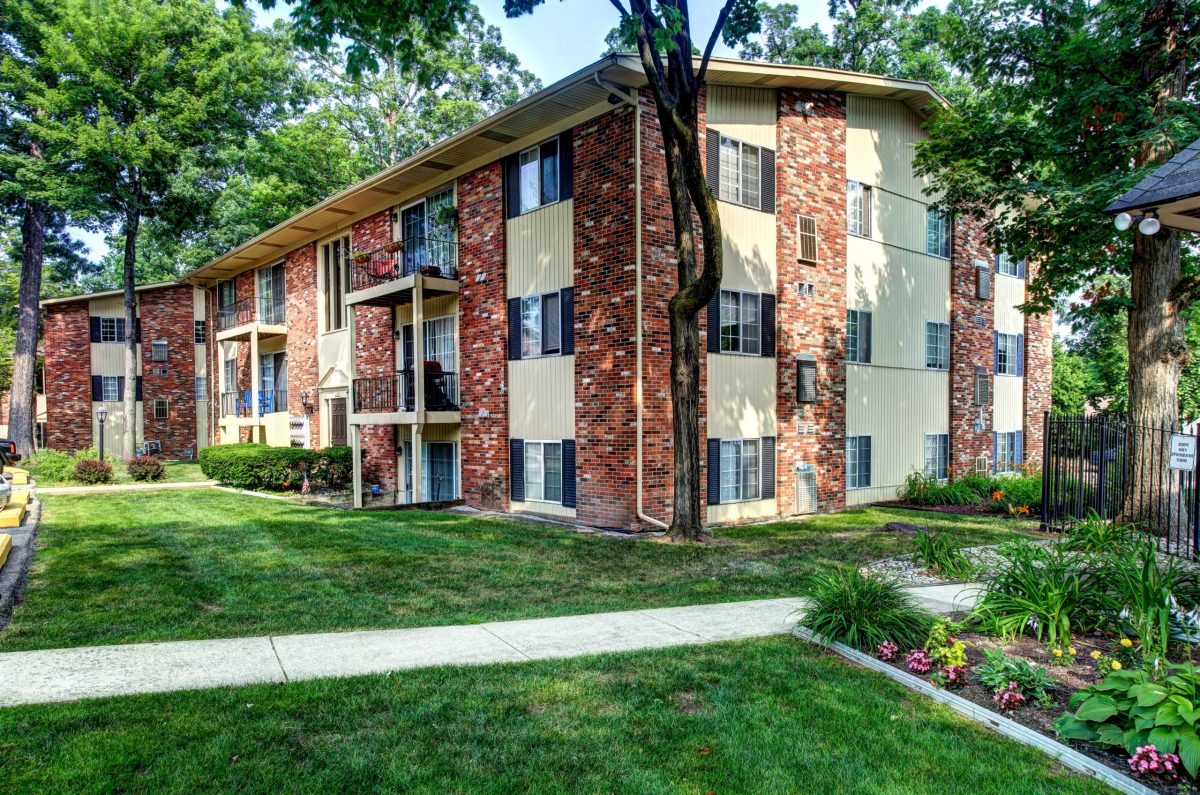 The Pointe Apartments PROPERTY ORGANIZATION