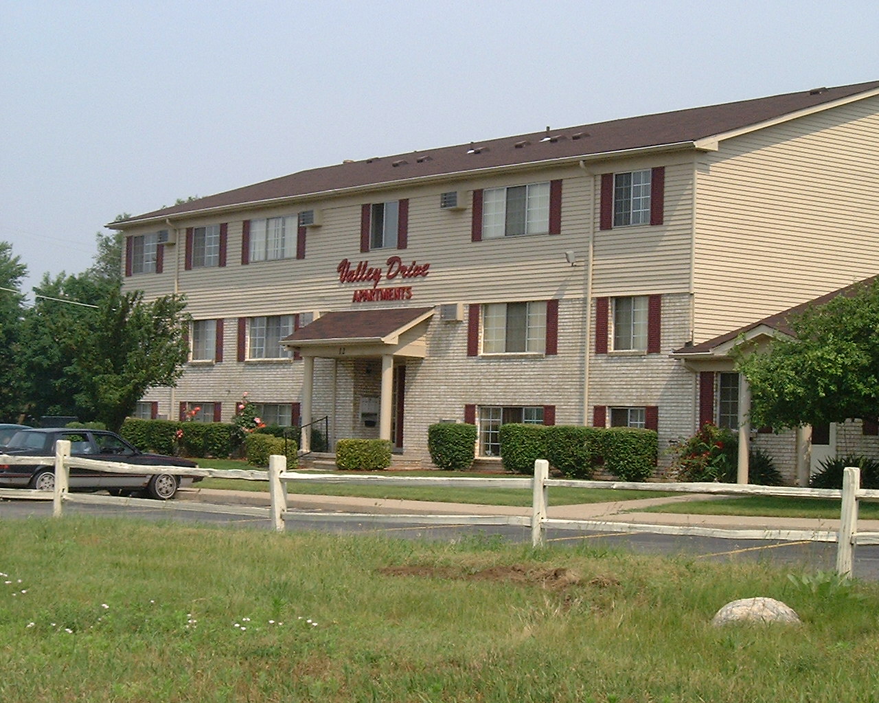 Valley Drive Apartments PROPERTY ORGANIZATION