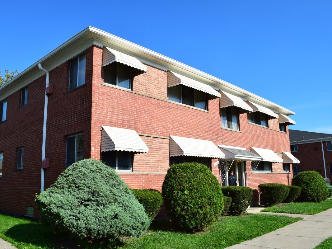 CLOSINGS Page 7 PROPERTY ORGANIZATION