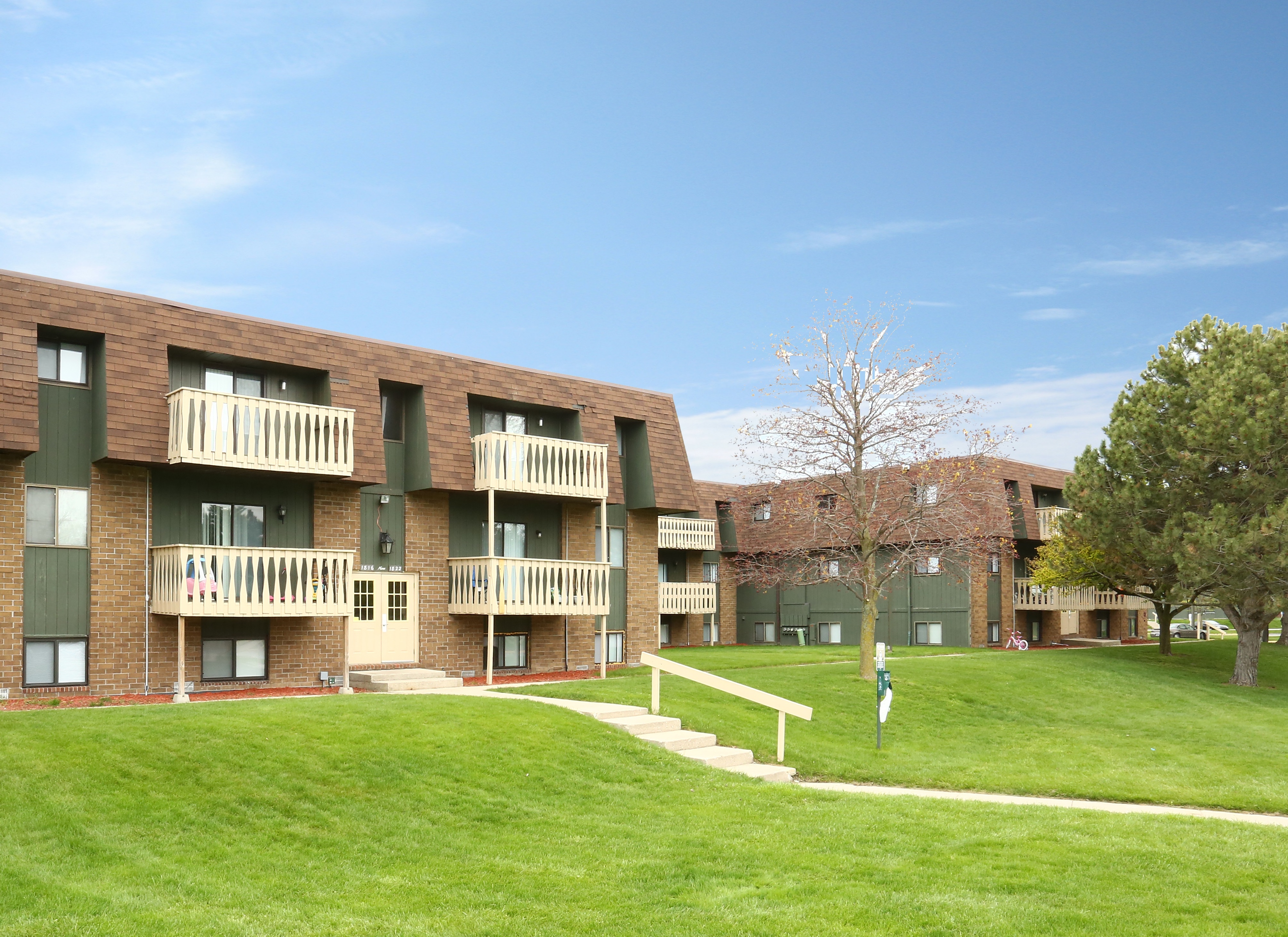 Golfview Apartments PROPERTY ORGANIZATION