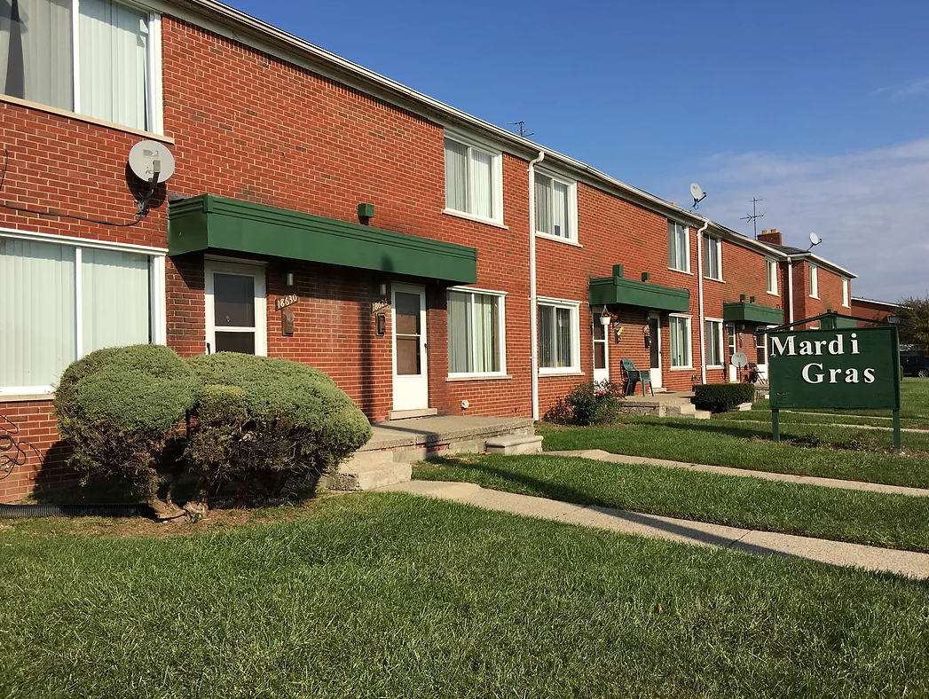 West Chicago Townhomes PROPERTY ORGANIZATION